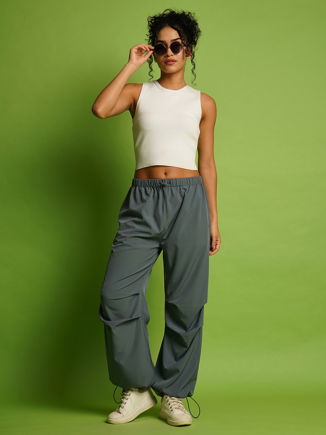 

Globus Women Loose Fit Parachute Trousers, Grey