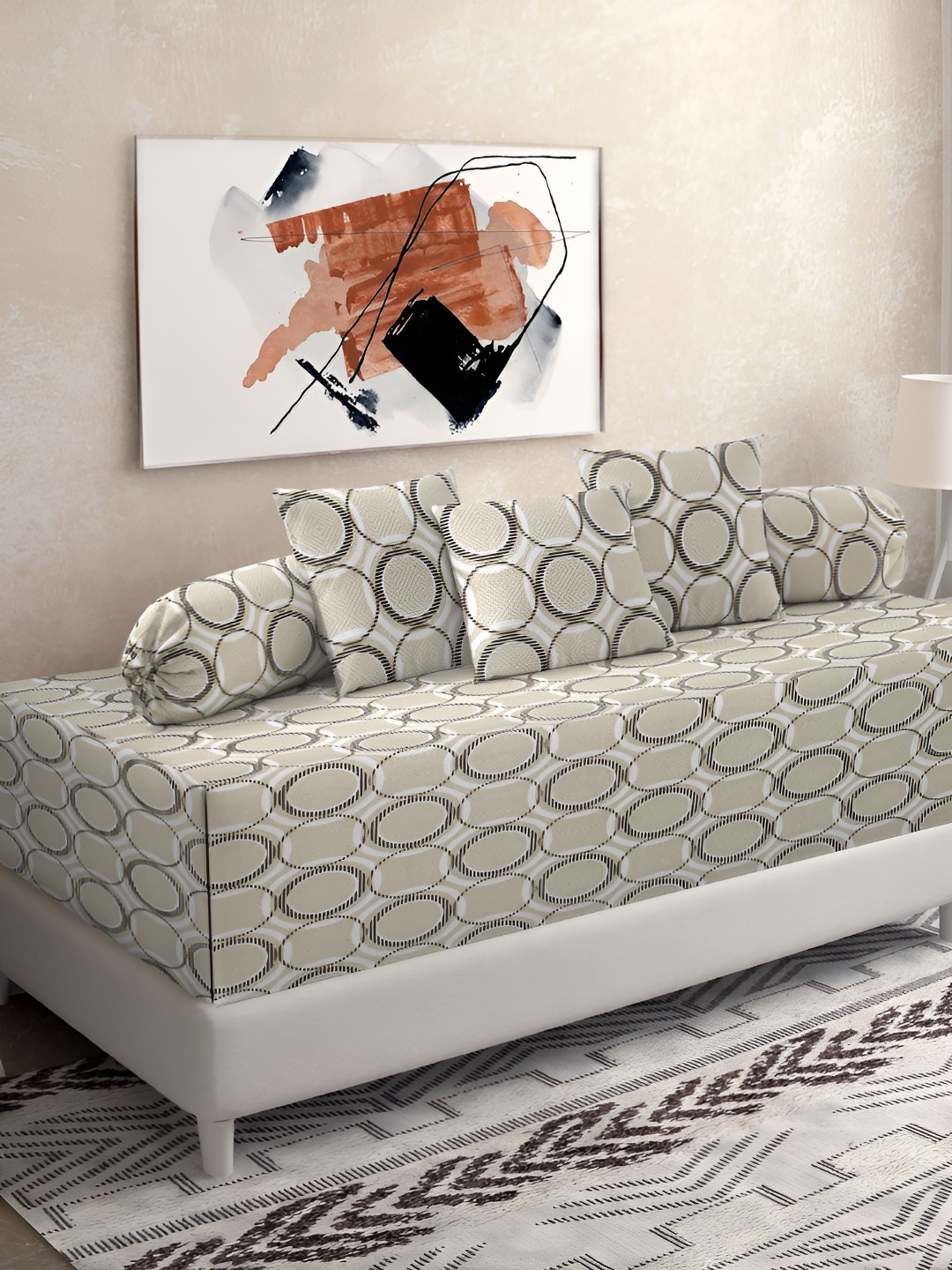 

KLOTTHE Cream & Grey 6 Pieces Geometric Printed Pure Cotton Diwan Set