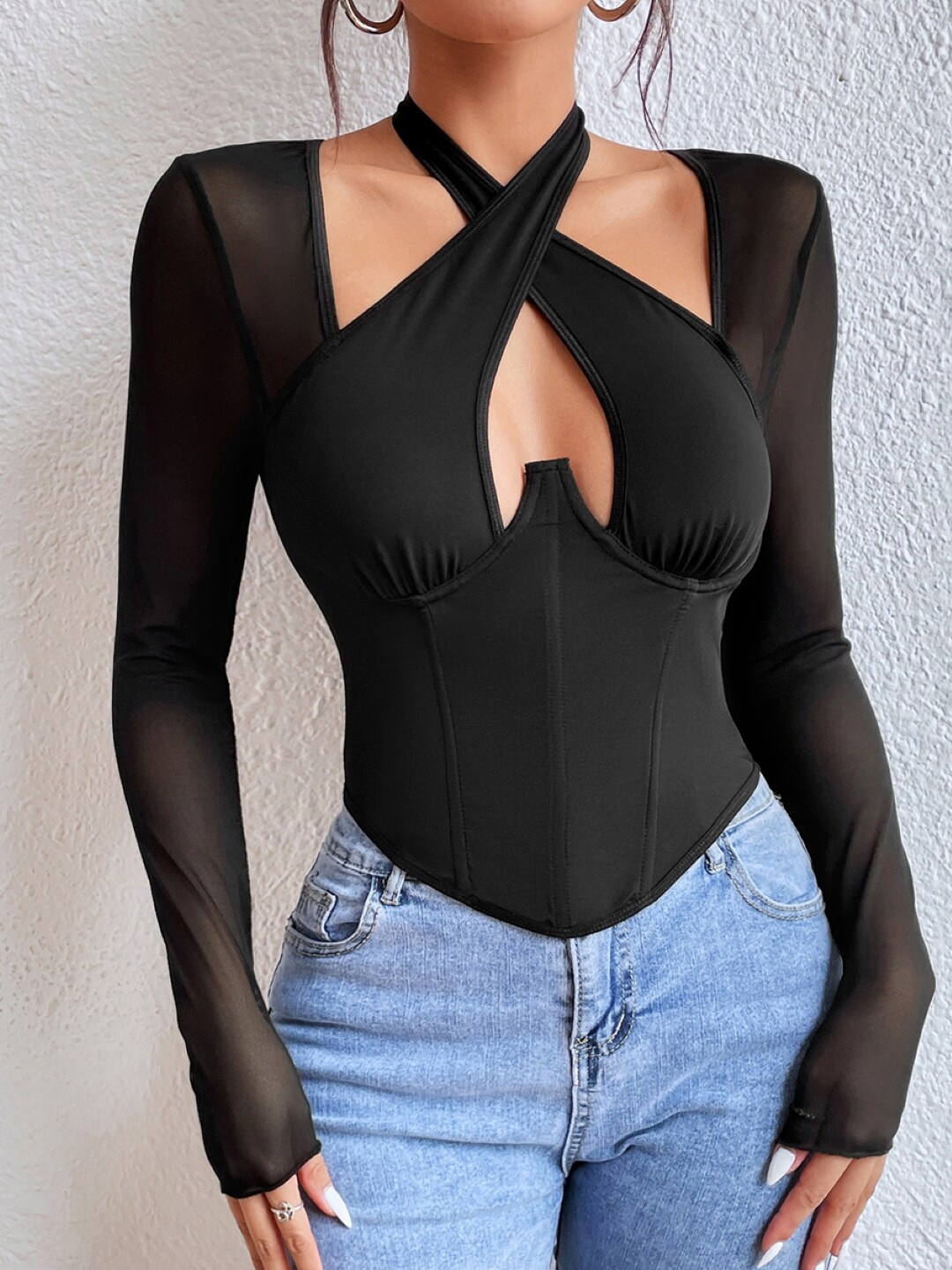 

StyleCast Solid V-Neck Corset Fitted Crop Top, Black