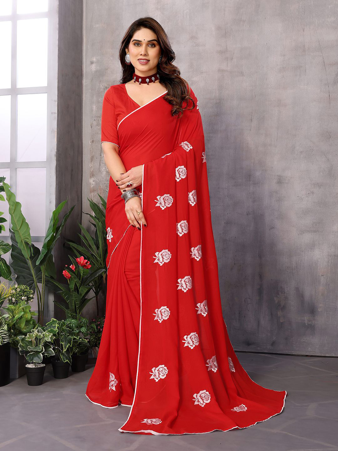 

ANAND SAREES Floral Embroidered Pure Georgette Saree, Red