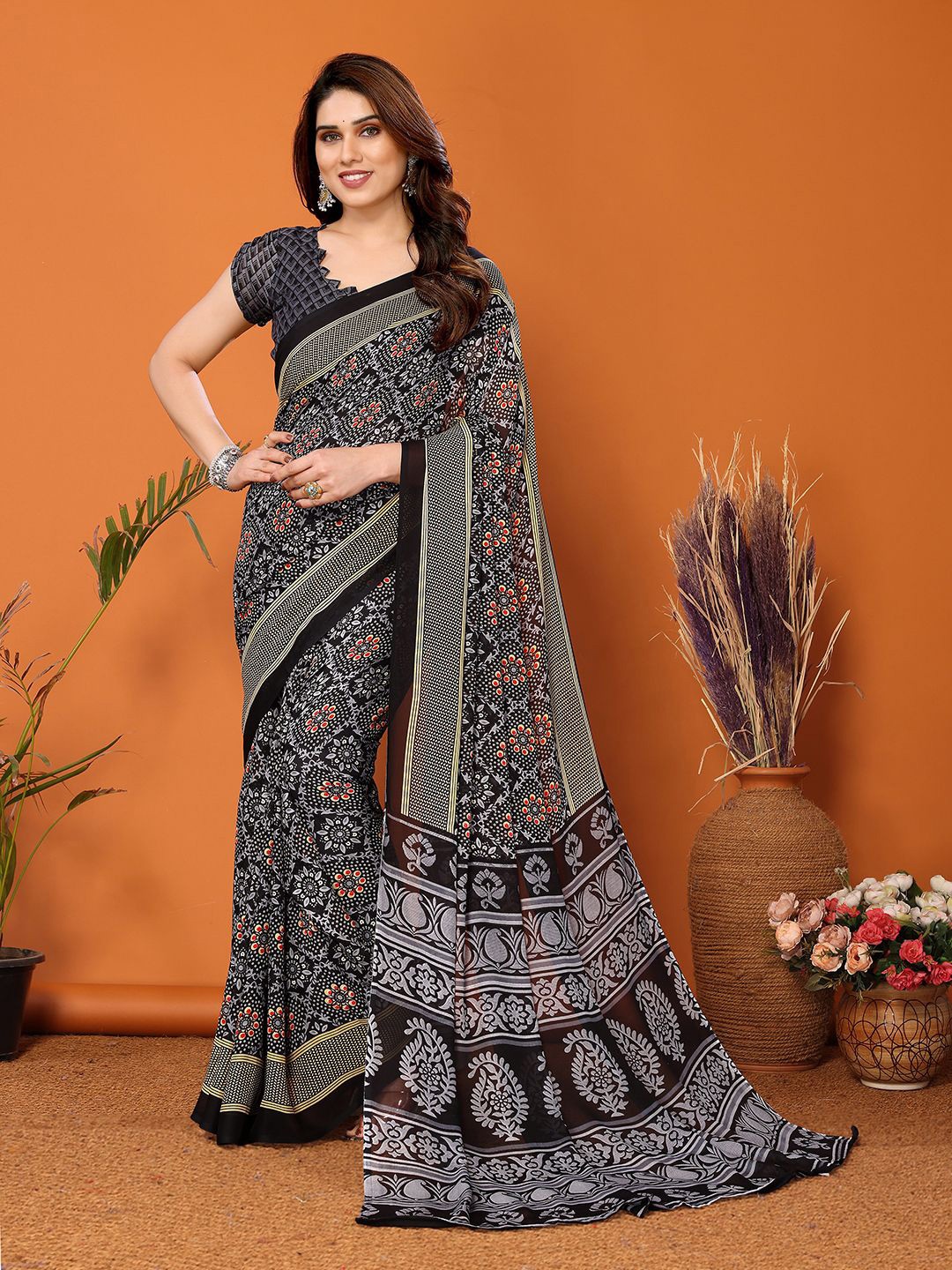 ANAND SAREES Ethnic Motifs Printed Pure Georgette Saree, Black
