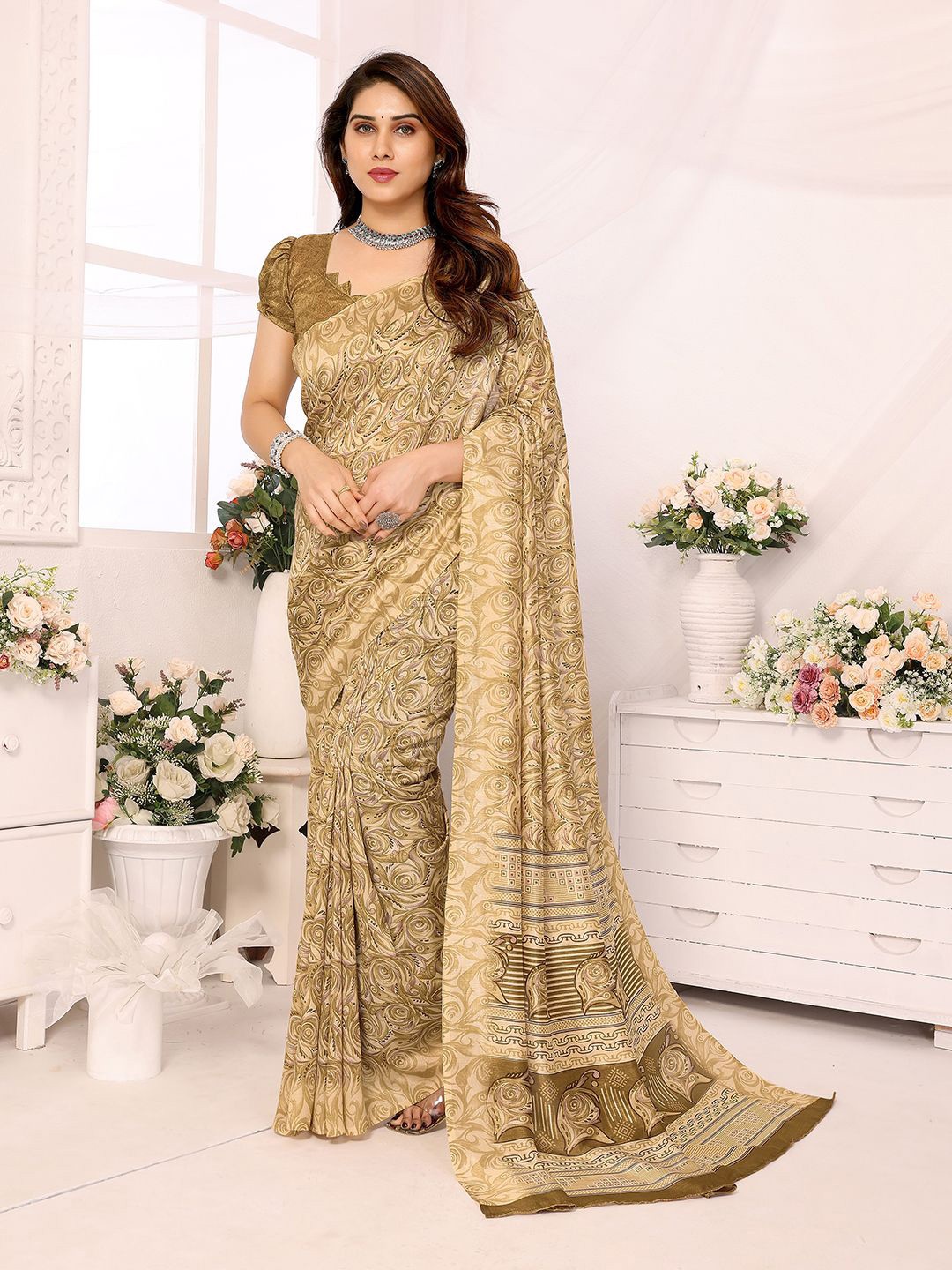 

ANAND SAREES Floral Printed Saree, Beige