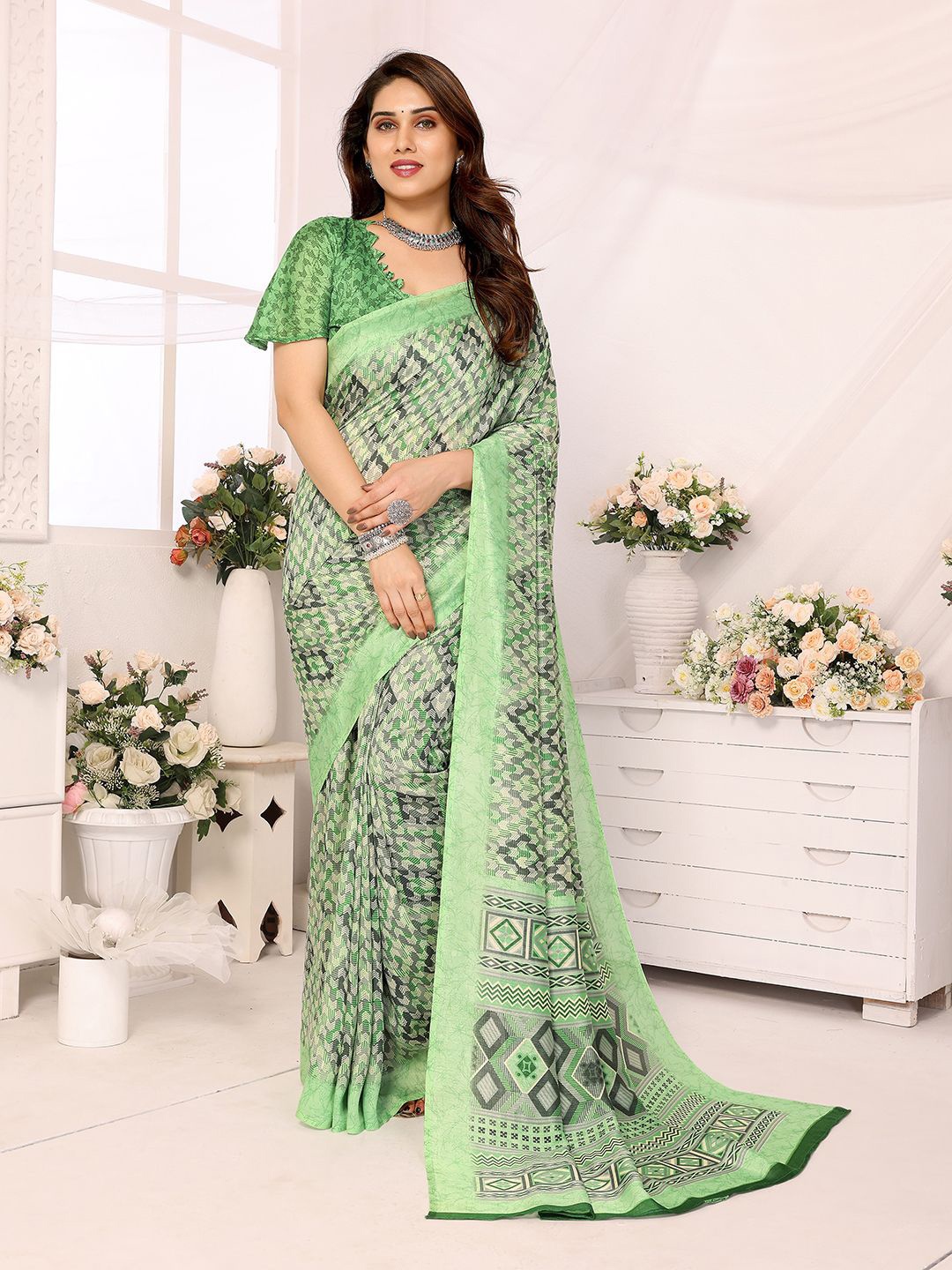 

ANAND SAREES Ethnic Motifs Printed Saree, Green
