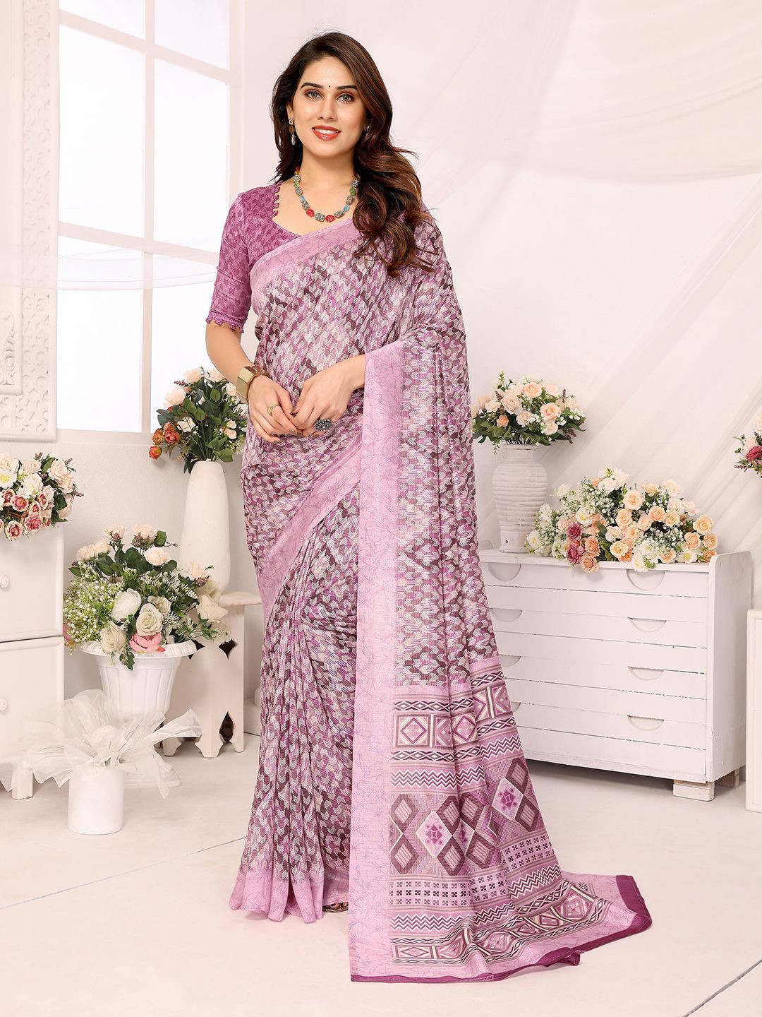 

ANAND SAREES Saree with Blouse Piece, Purple