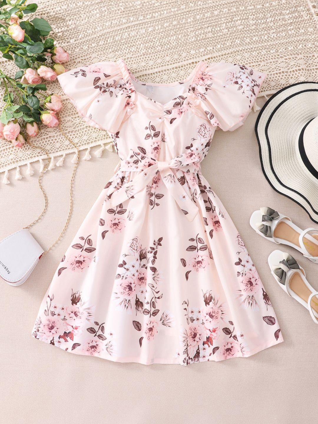 

StyleCast Floral Print Flared Sleeves Fit and Flare Dress, Pink