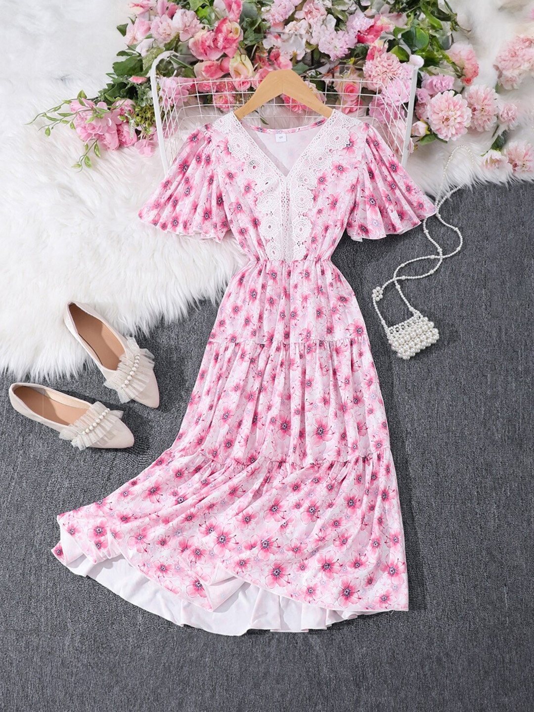 

StyleCast Girls Floral Printed Flared Sleeves Dress, Pink