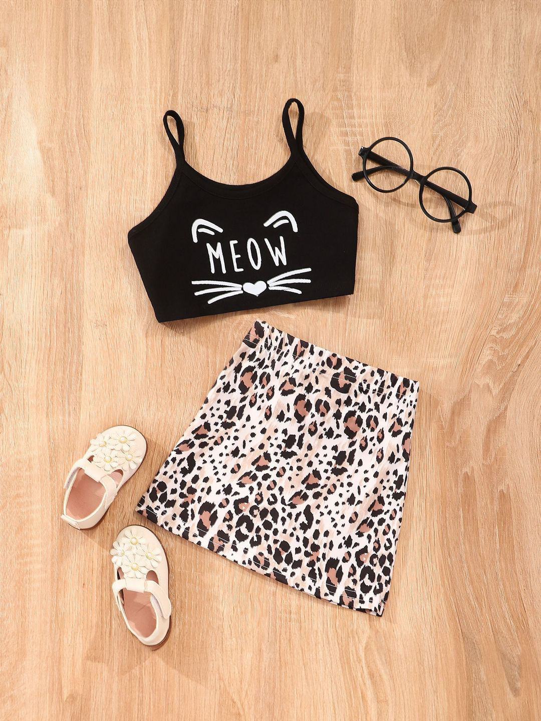 

StyleCast Girls Black & White Shoulder Straps Sleeveless Printed Top with Skirt