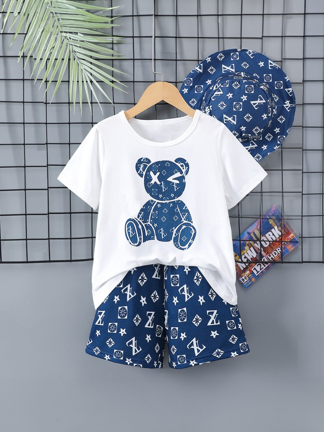 

StyleCast Girls Blue & White Top with Shorts