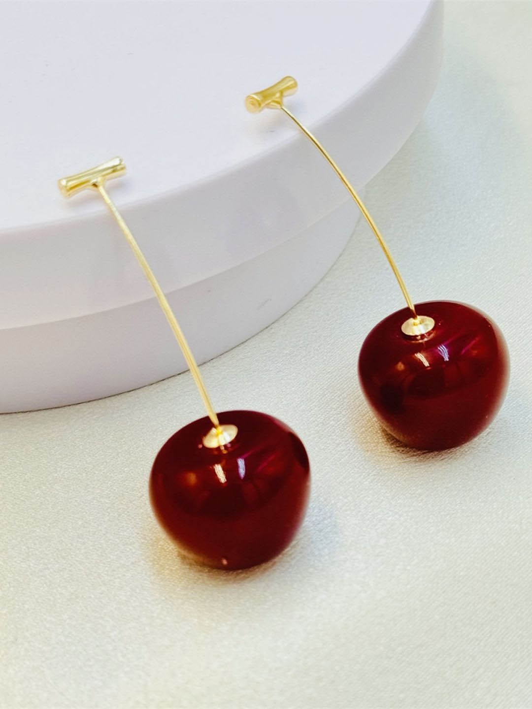 

FIMBUL Cherry Fruit Classic Drop Earrings, Red