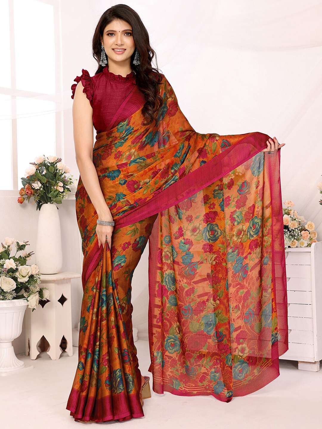 

FABMORA Floral Pure Chiffon Saree, Orange