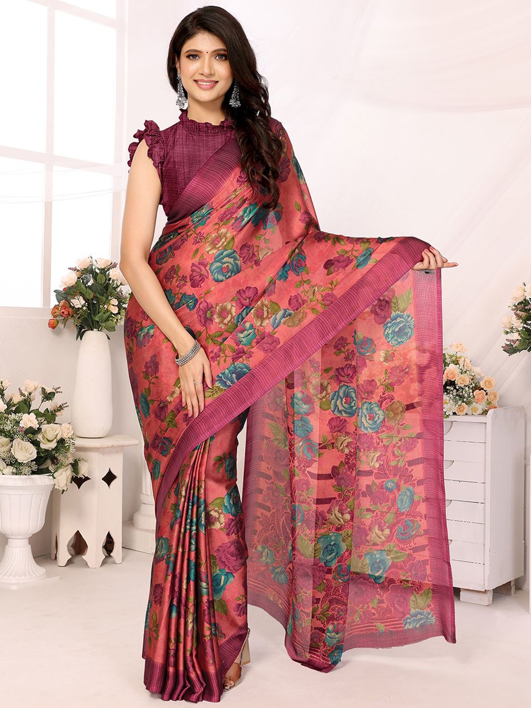 

FABMORA Floral Pure Chiffon Saree, Red