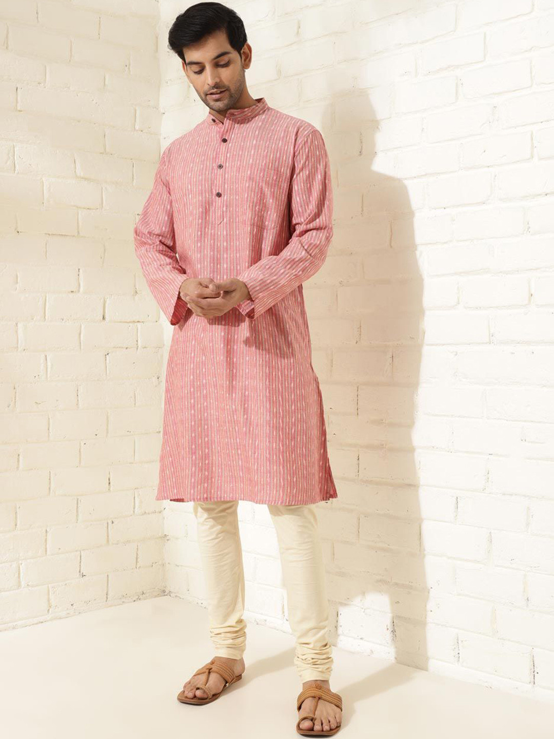 

Fabindia Striped Mandarin Collar Long Sleeves Knee Length Cotton Straight Kurta, Pink