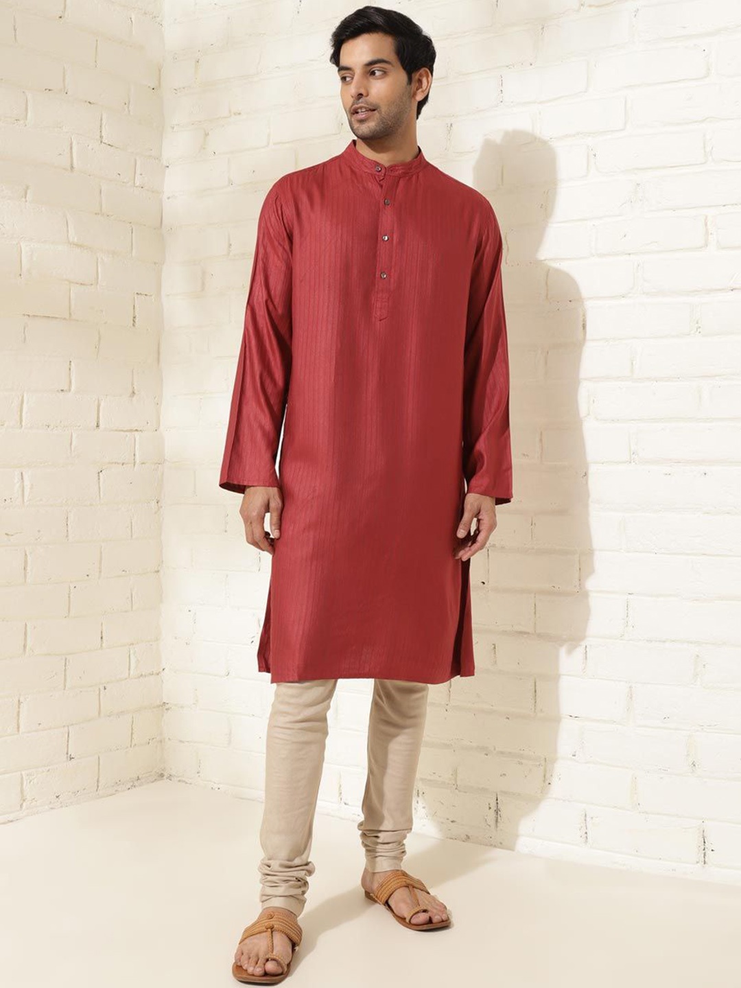 

Fabindia Striped Mandarin Collar Thread Work Straight Kurta, Red