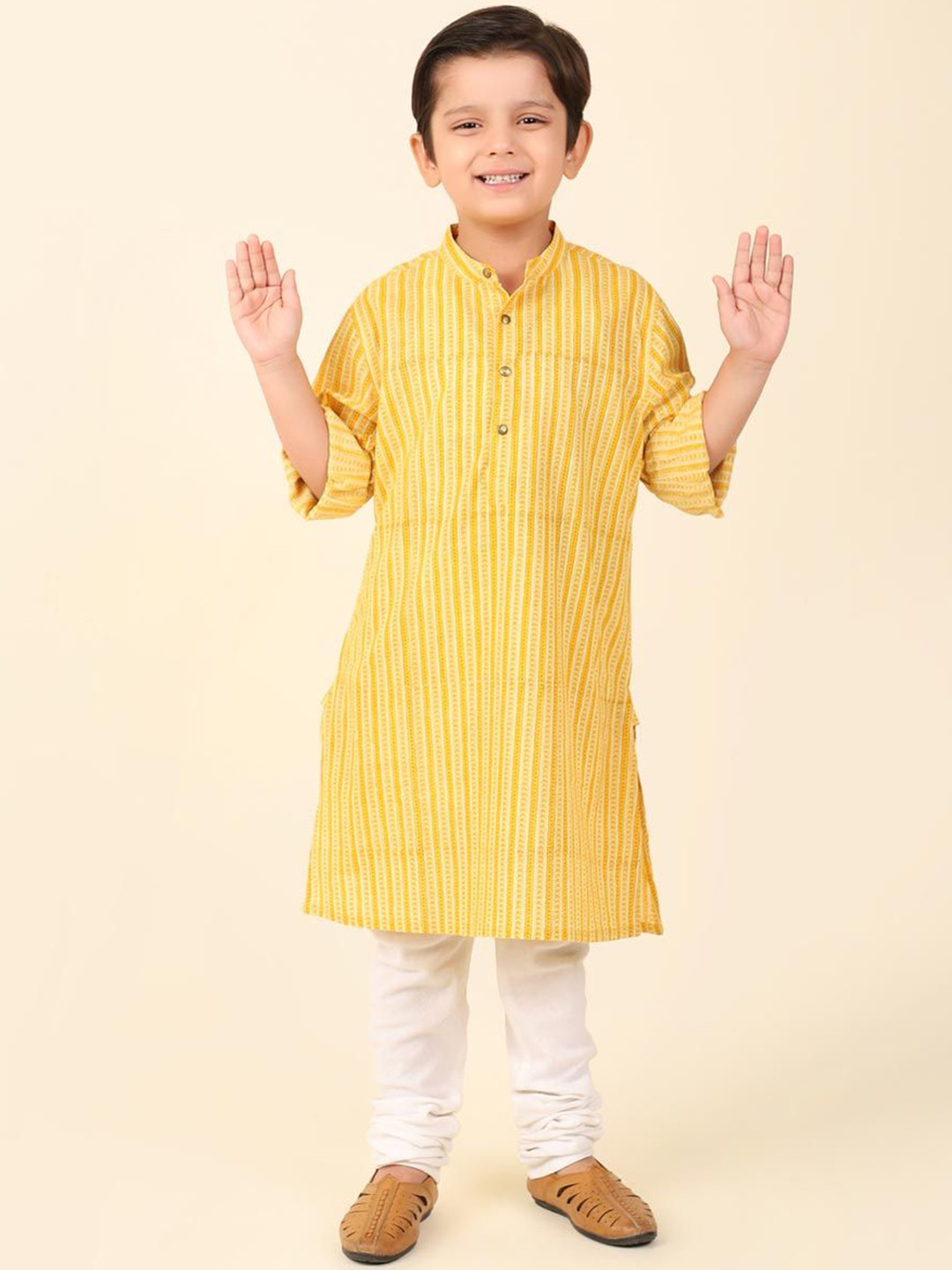 

Fabindia Boys Striped Mandarin Collar Roll-Up Sleeves Cotton Straight Kurta, Yellow