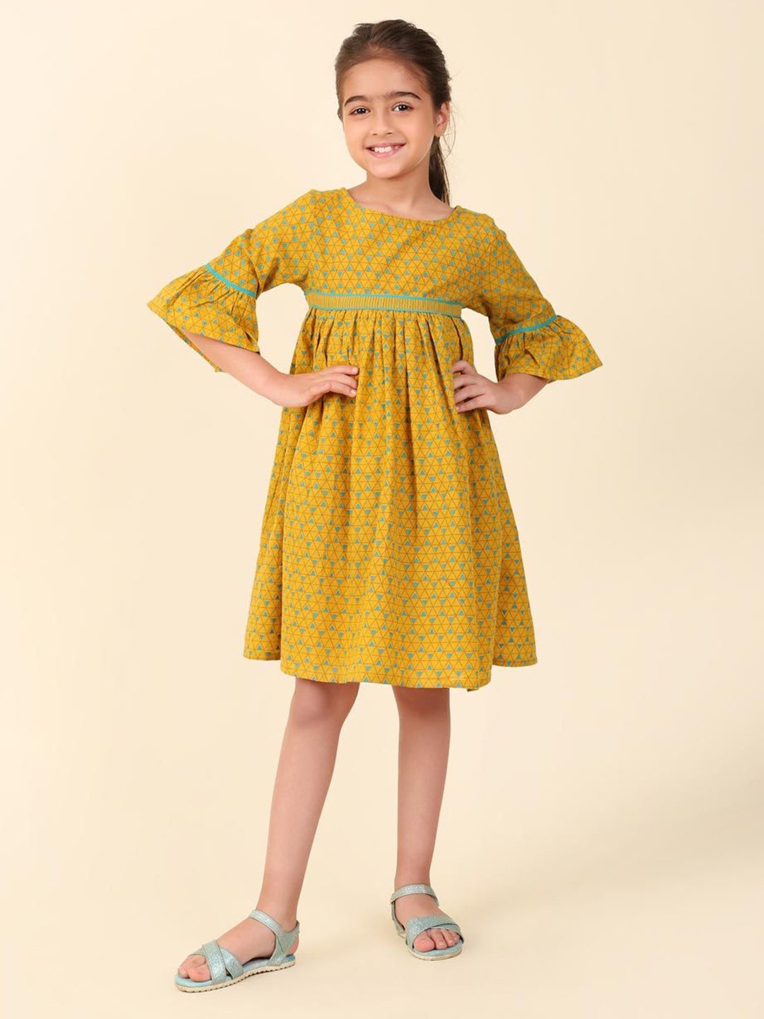 

Fabindia Girls Printed Bell Sleeves Empire Dress, Yellow