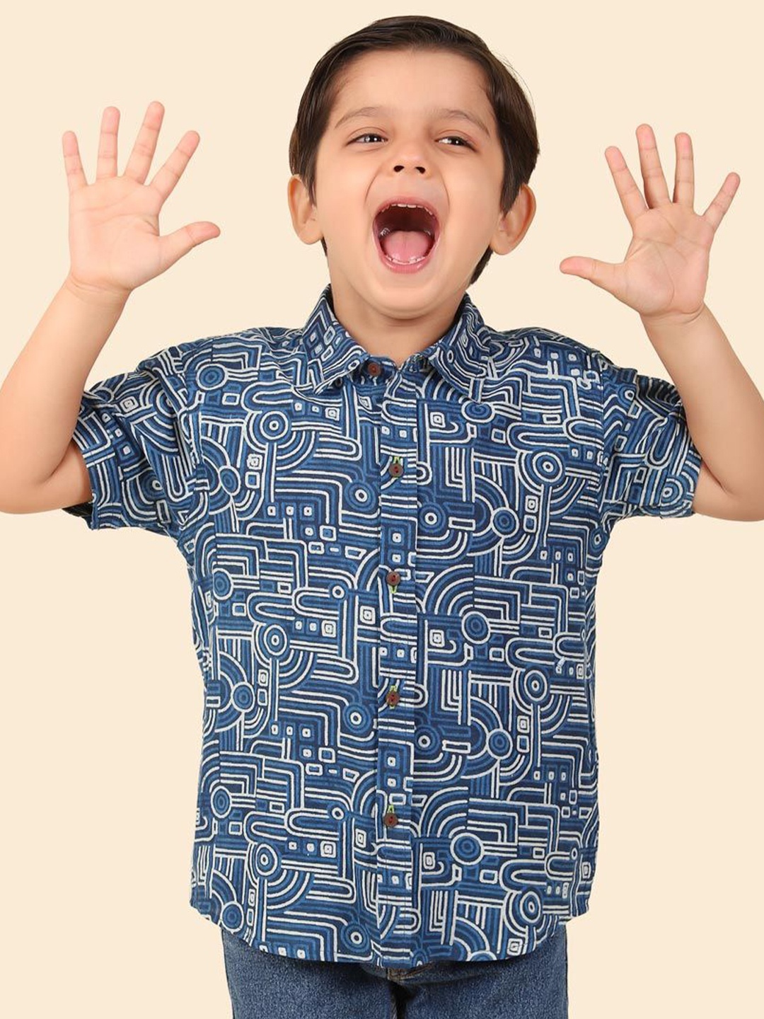 

Fabindia Boys Abstract Printed Casual Shirt, Blue