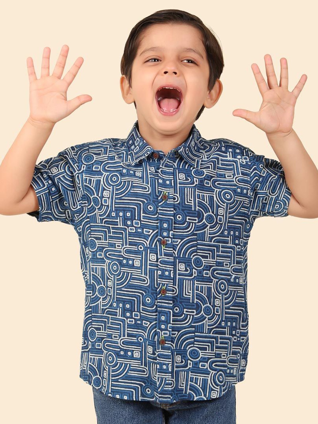 

Fabindia Boys Abstract Printed Casual Shirt, Blue