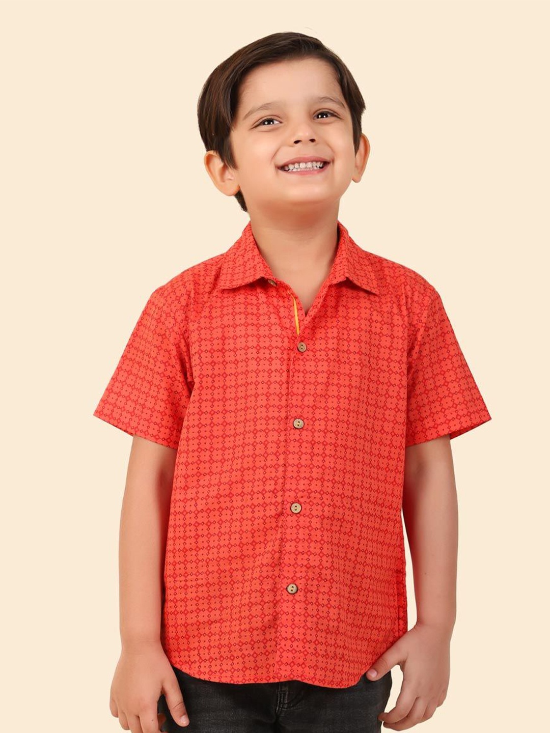 

Fabindia Boys Micro Ditsy Printed Casual Shirt, Orange