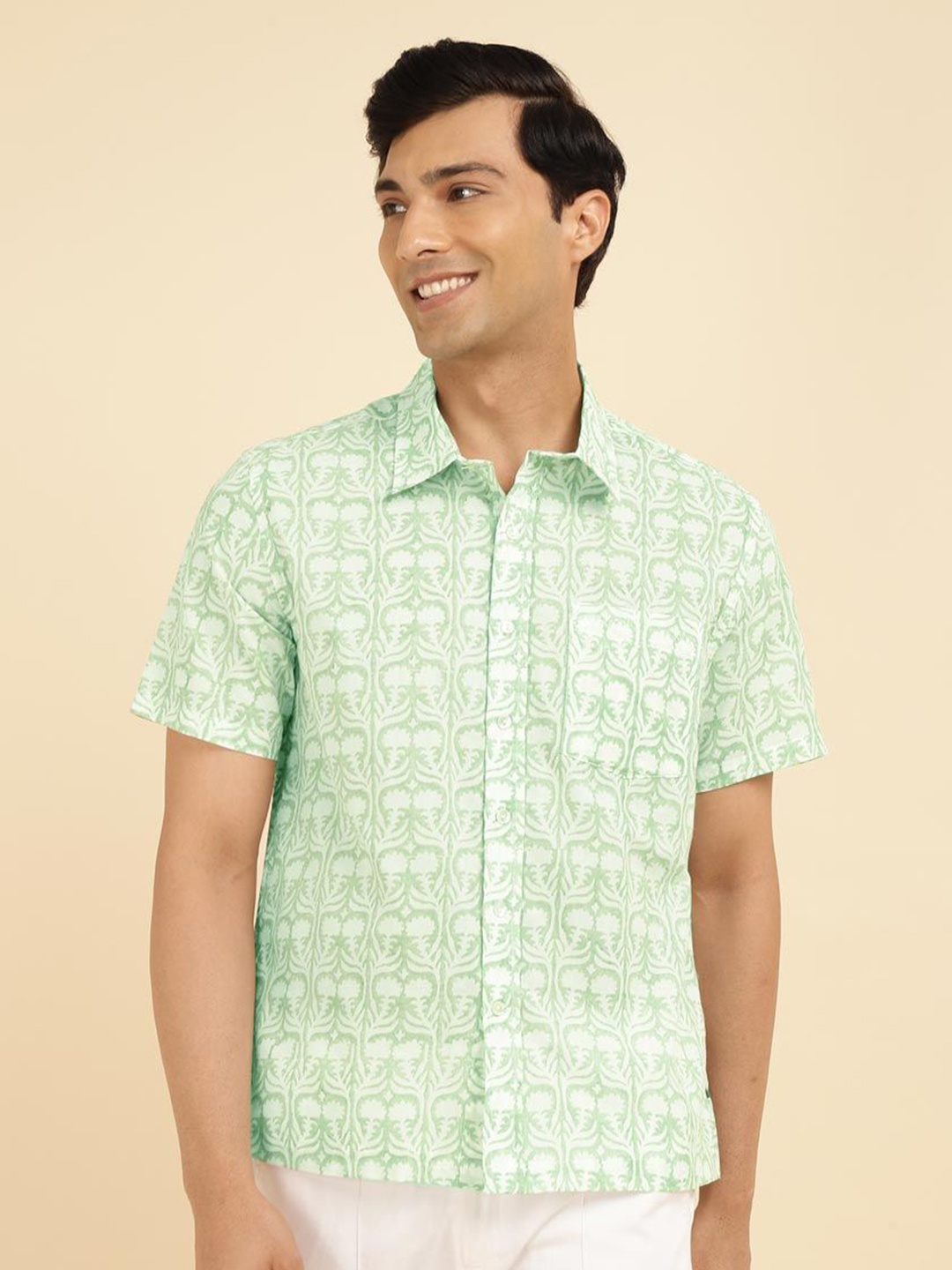 

Fabindia Men Floral Printed Casual Shirt, White