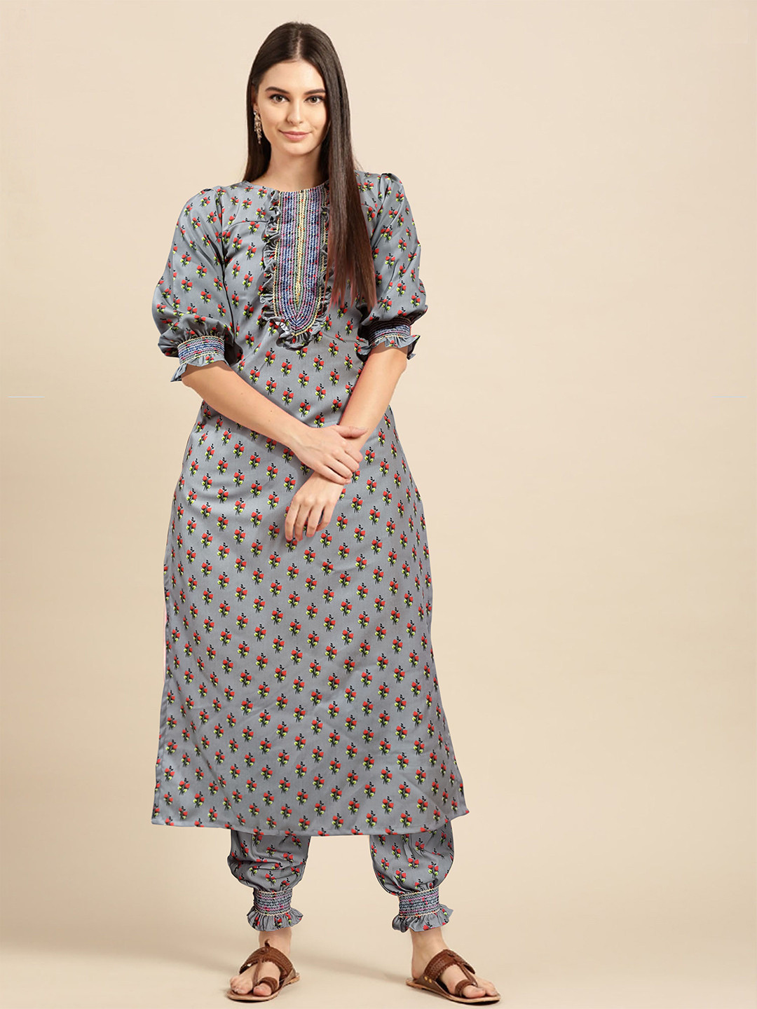 

Fashion Petals Floral Digital Printed Puffed Sleeves Thread Work Smoking Straight Kurta, Grey
