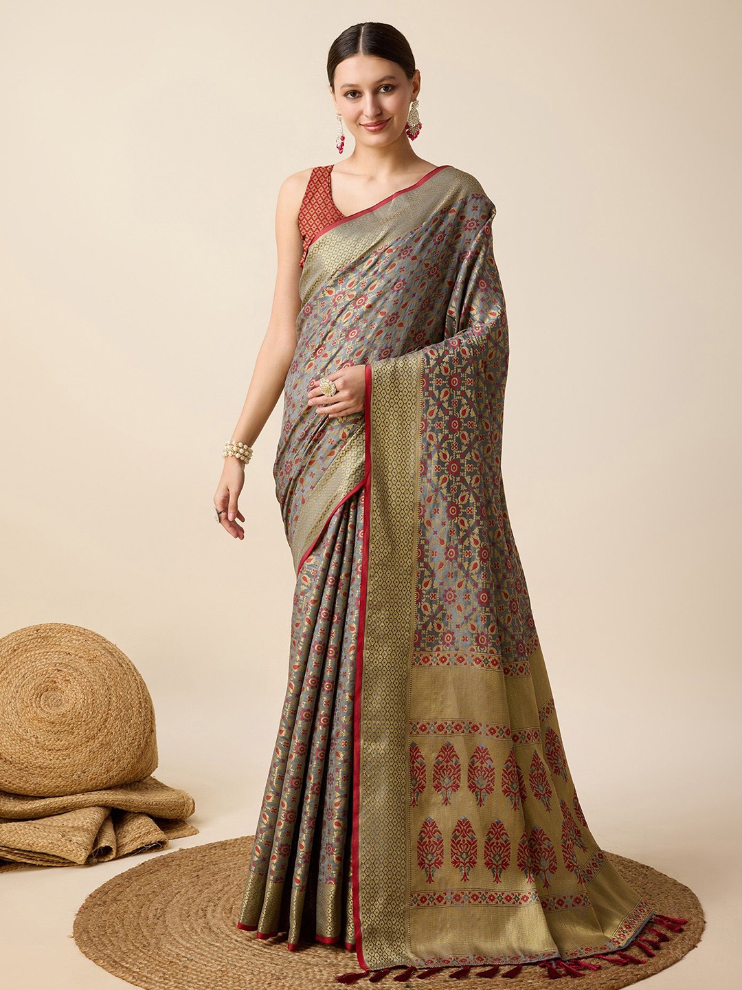 

HEER FASHION Woven Design Zari Patola Saree, Grey