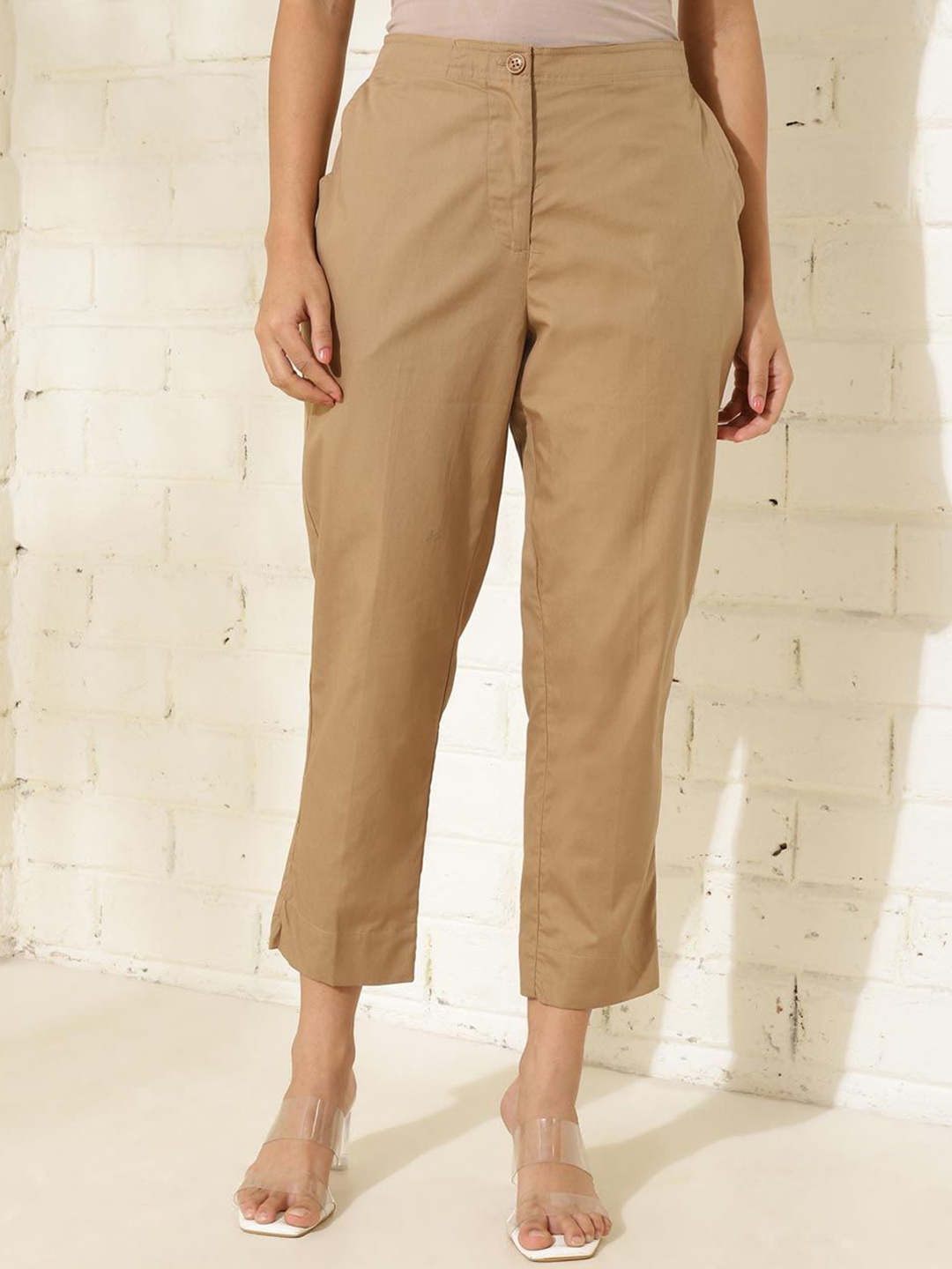 

Fabindia Women Solid Printed Mid-Rise Knitted Regular Trousers, Brown
