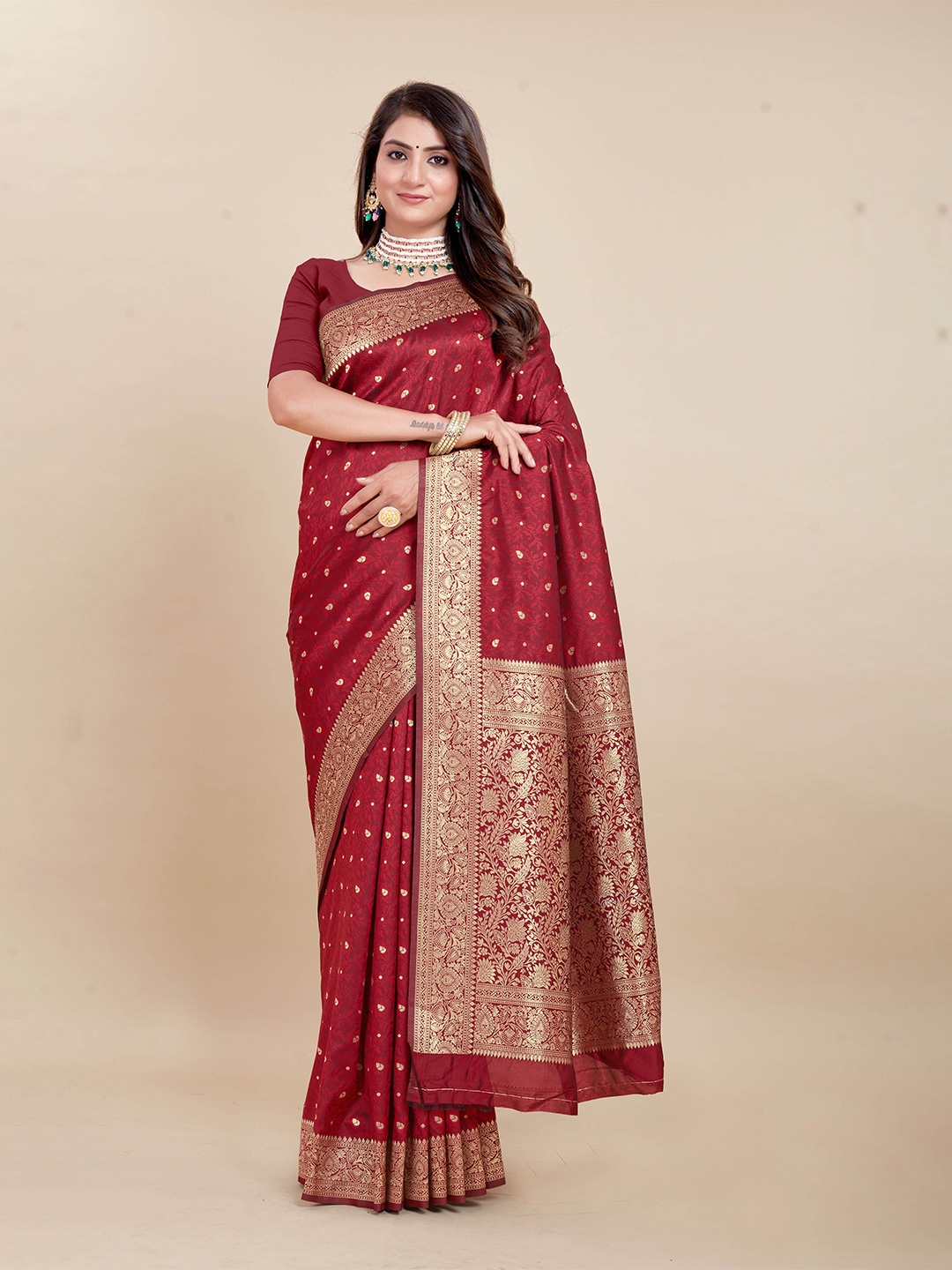 

Rujave Ethnic Motifs Zari Pure Silk Kanjeevaram Saree, Maroon