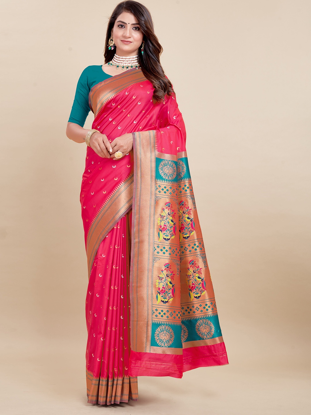 

Rujave Woven Design Zari Pure Silk Kanjeevaram Saree, Pink