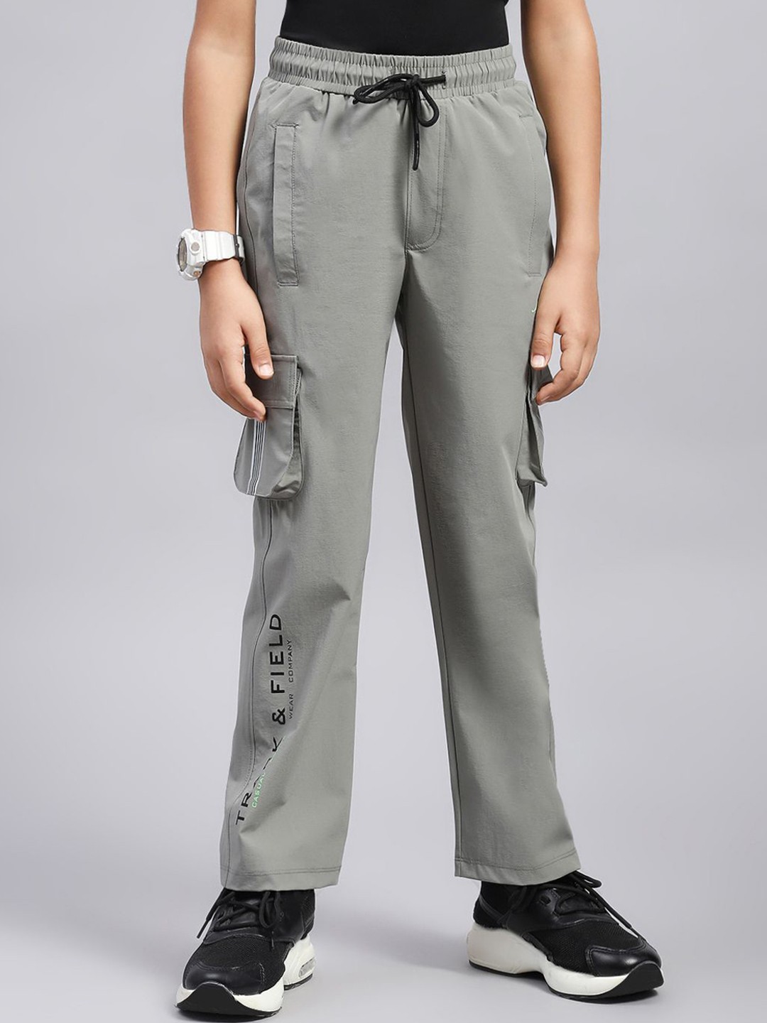 

Monte Carlo Boys Solid Regular Fit Track Pants, Grey
