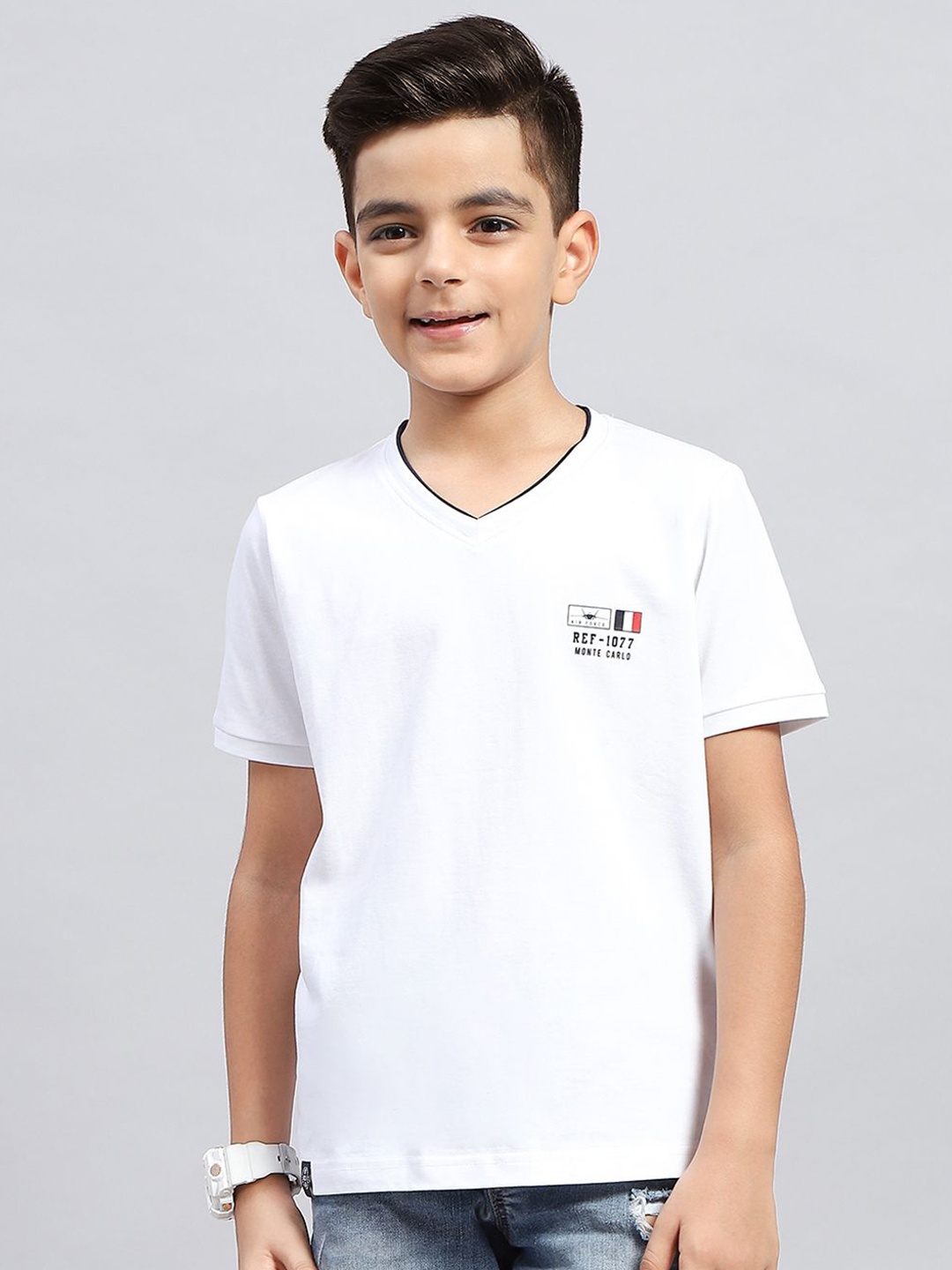 

Monte Carlo Boys Solid V-Neck T-shirt, White