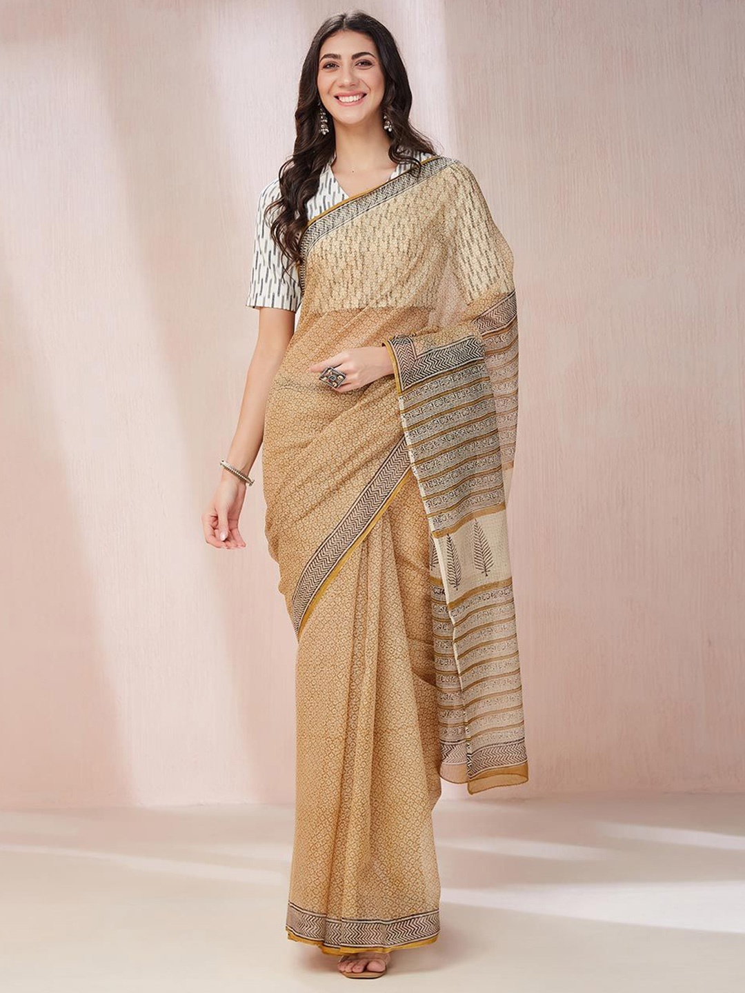 

Fabindia Ethnic Motifs Bagru Saree, Beige
