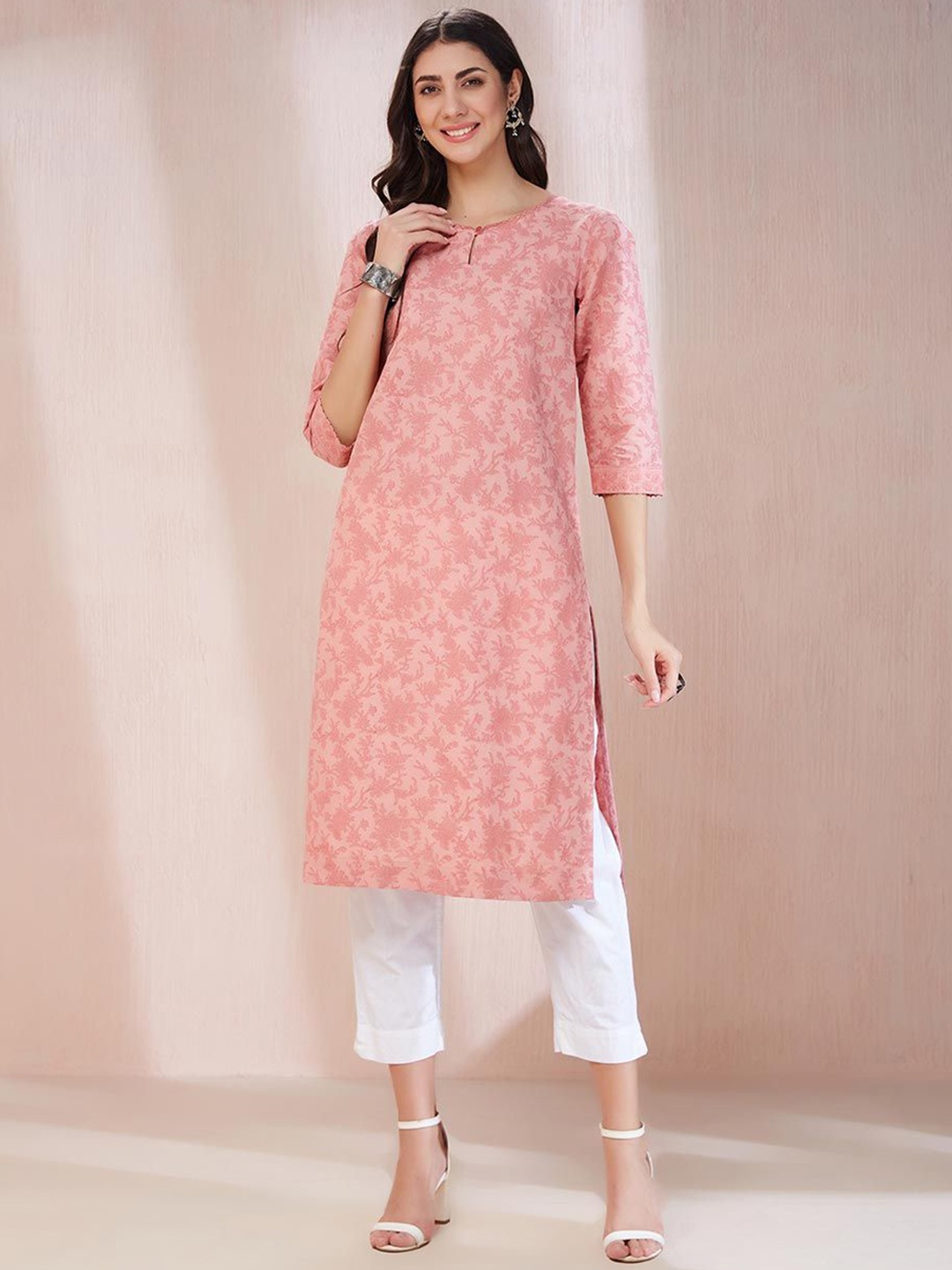 

Fabindia Floral Printed Keyhole Neck Cotton Linen Straight Kurta, Pink