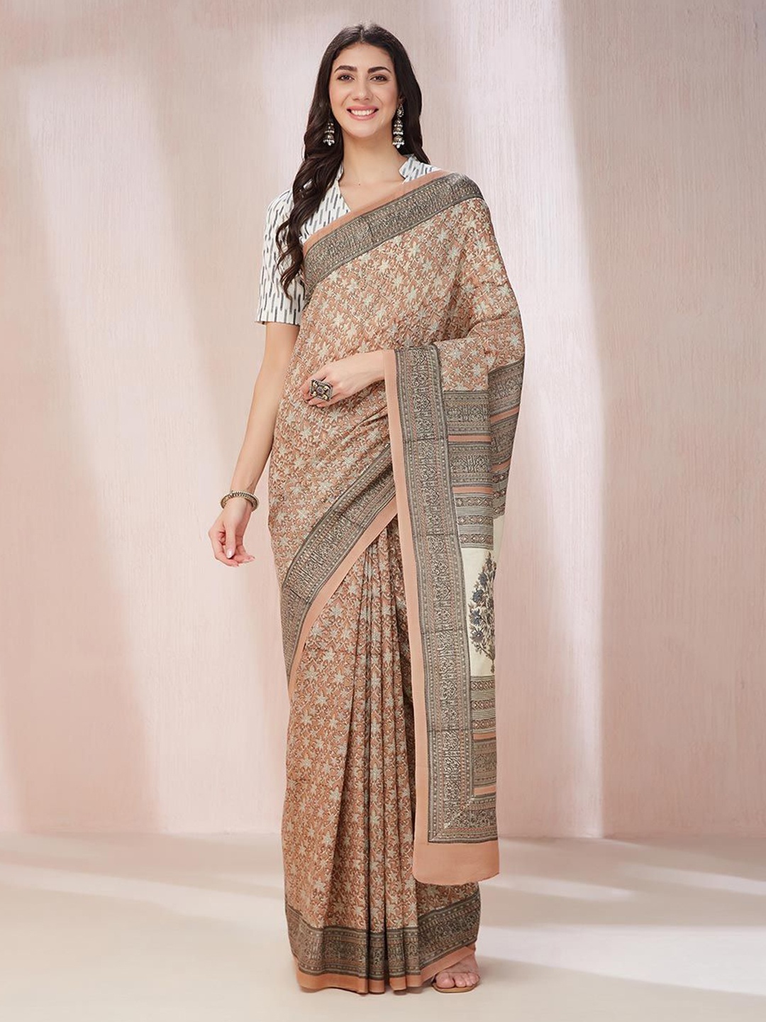 

Fabindia Ethnic Motifs Block Print Saree, Beige