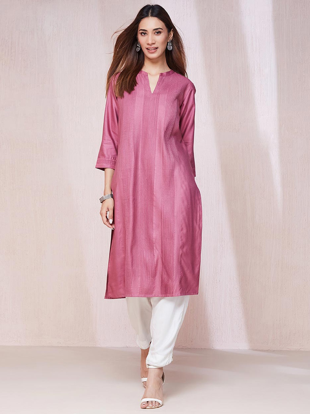 

Fabindia Striped Mandarin Collar Straight Kurtas, Purple