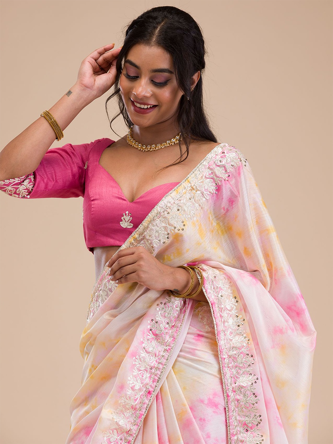 

Koskii Tie and Dye Embroidered Saree, Pink