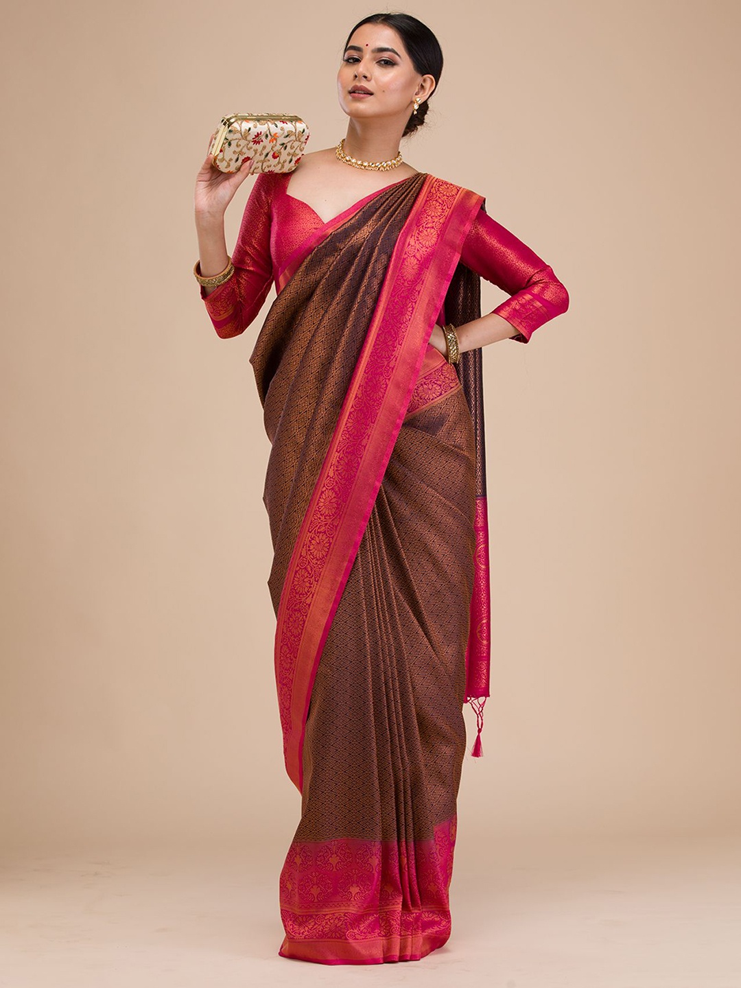 

Koskii Woven Design Zari Saree, Copper