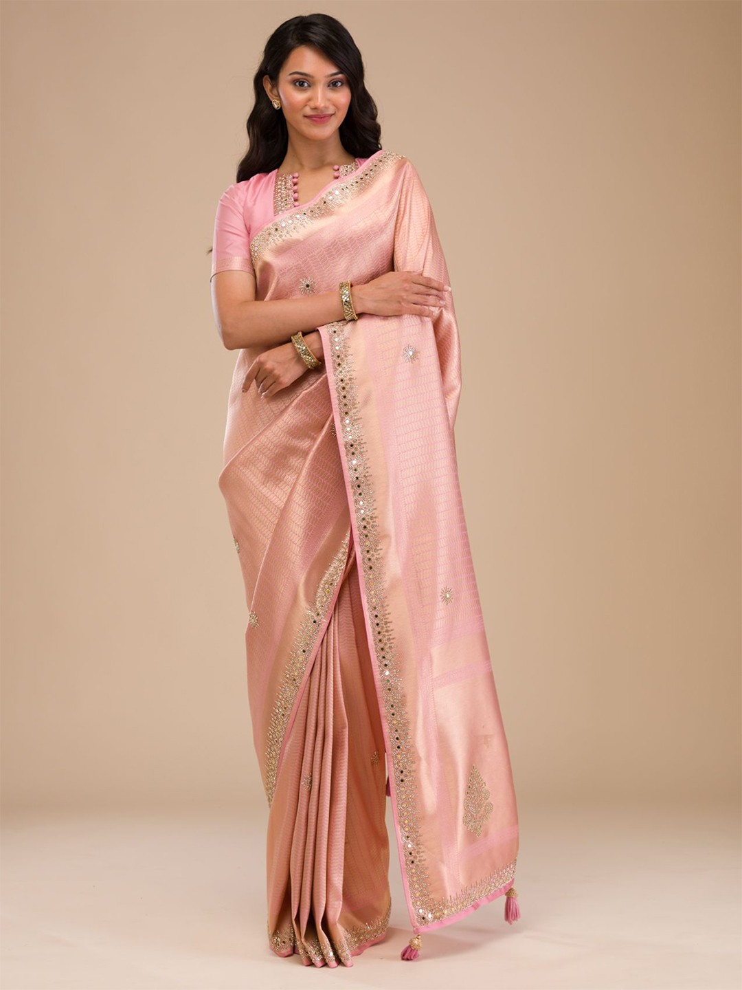 

Koskii Woven Design Mirror Work Saree, Pink