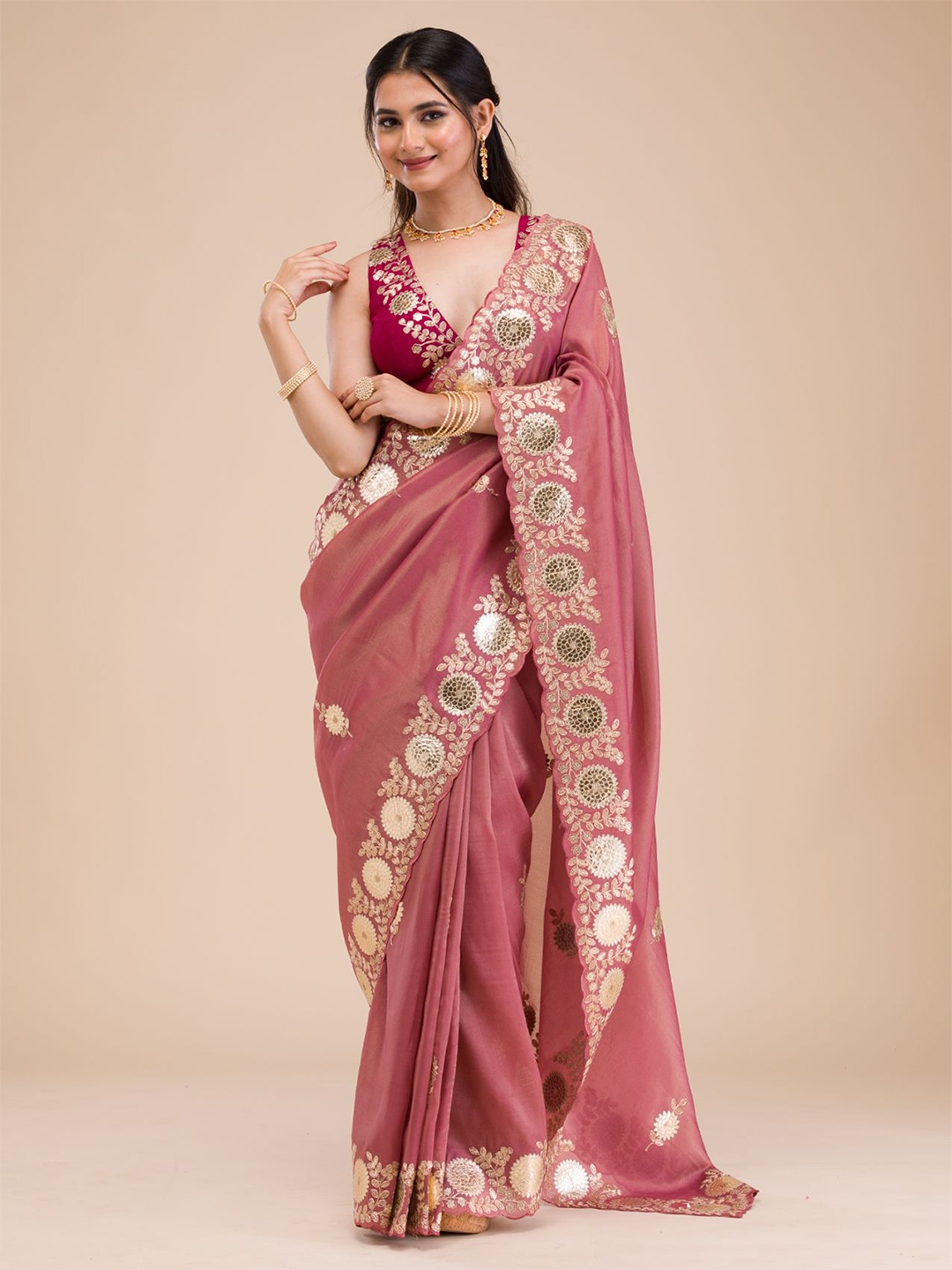 

Koskii Floral Gotta Patti Tissue Saree, Pink