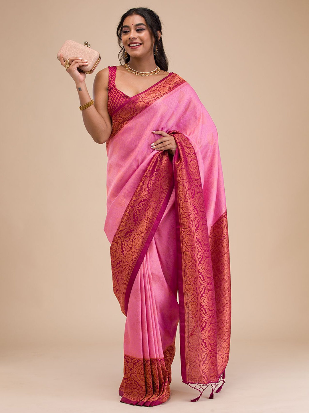 

Koskii Woven Design Zari Saree, Pink