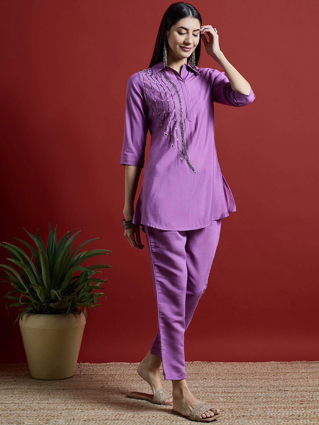 

Anouk Purple Embroidered Mirrow Work Shirt Collar Tunic & Trouser