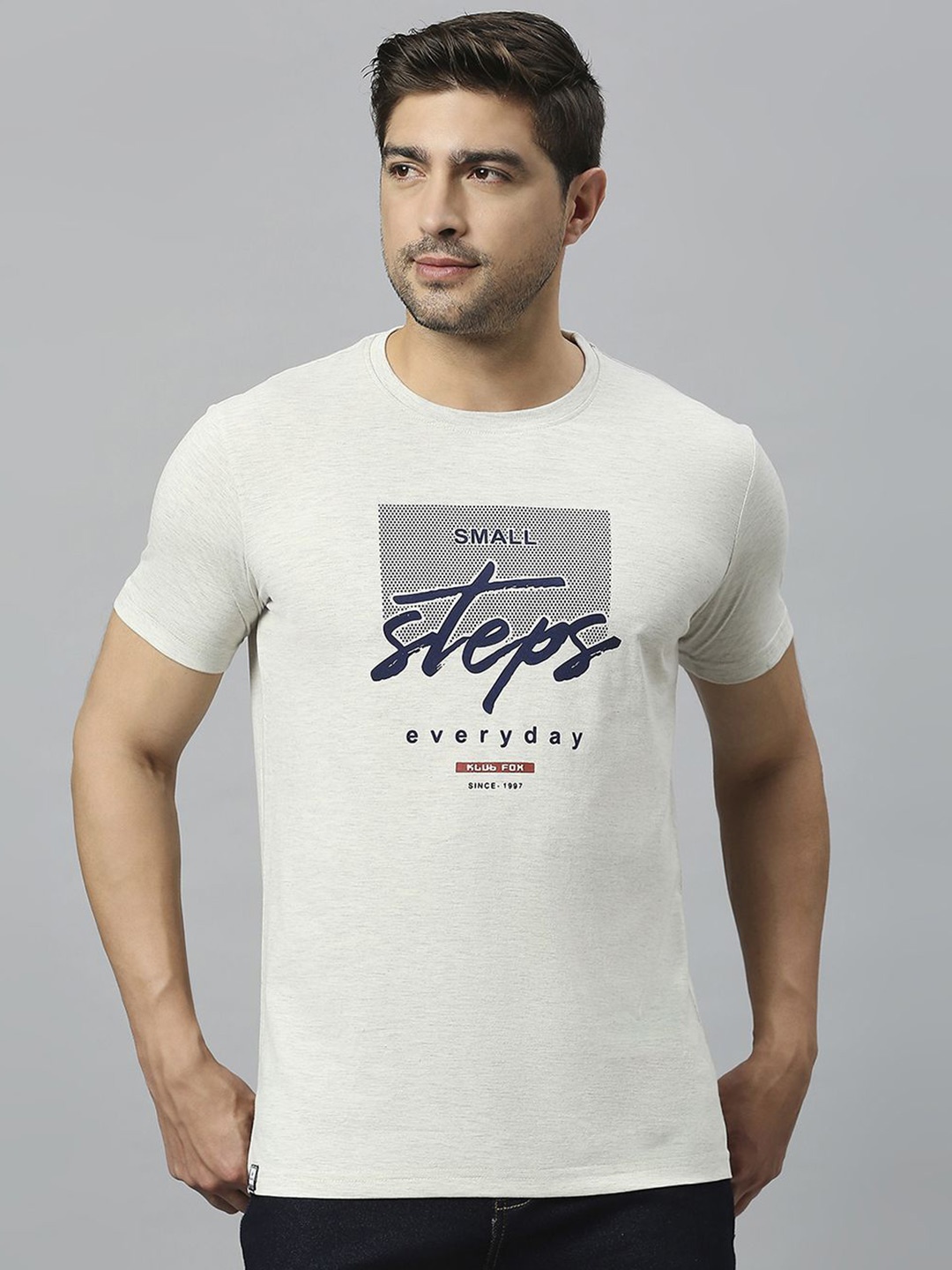 

Klub Fox Men Printed Pockets T-shirt, Grey