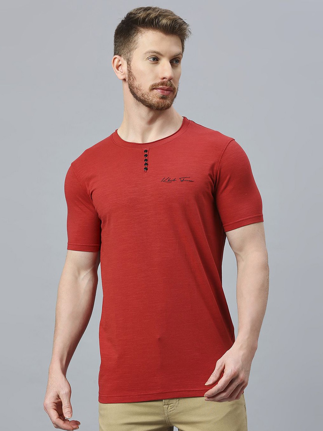 

Klub Fox Men Henley Neck T-shirt, Red