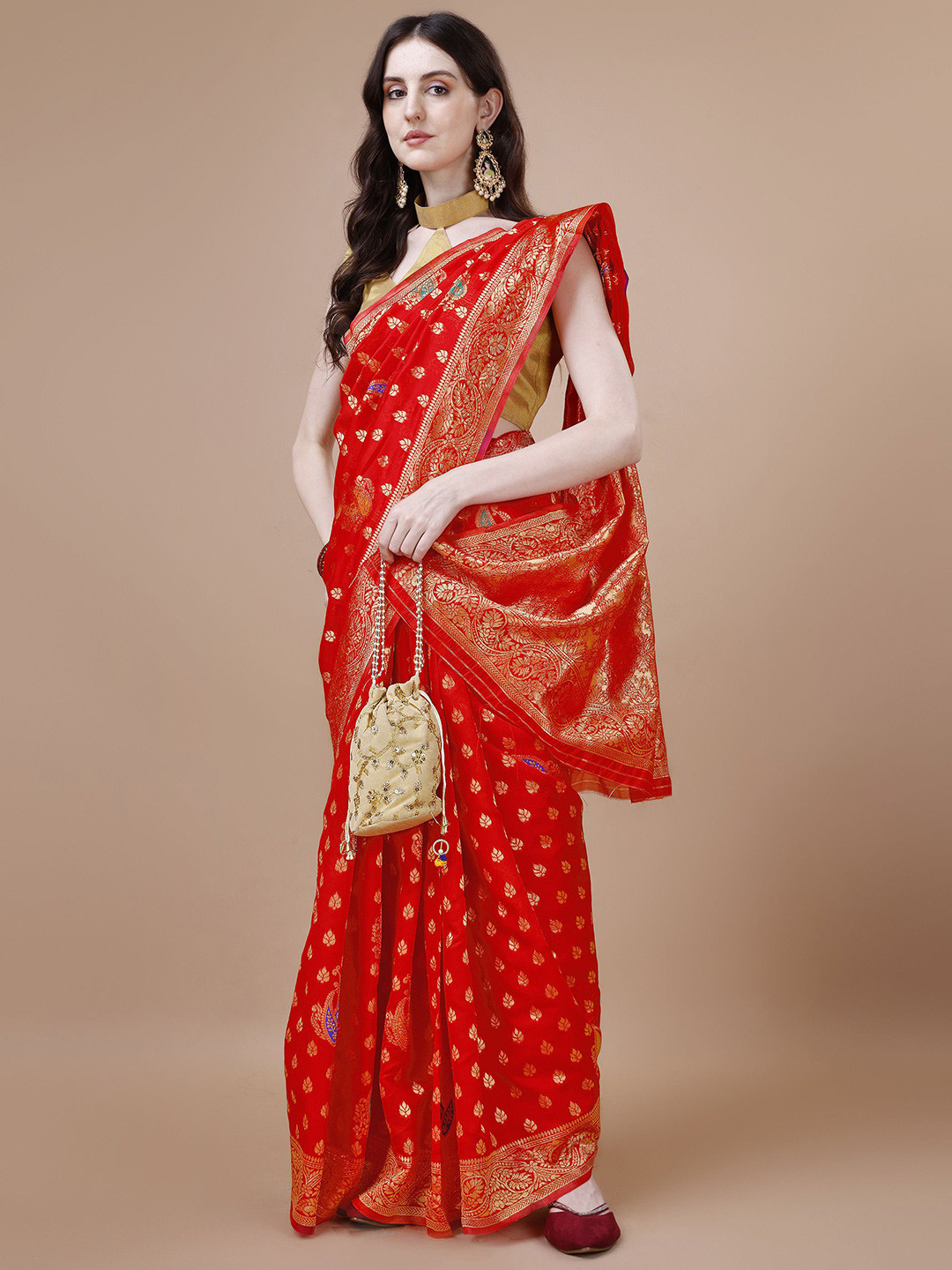 

MAGMINA Woven Design Zari Banarasi Saree, Red