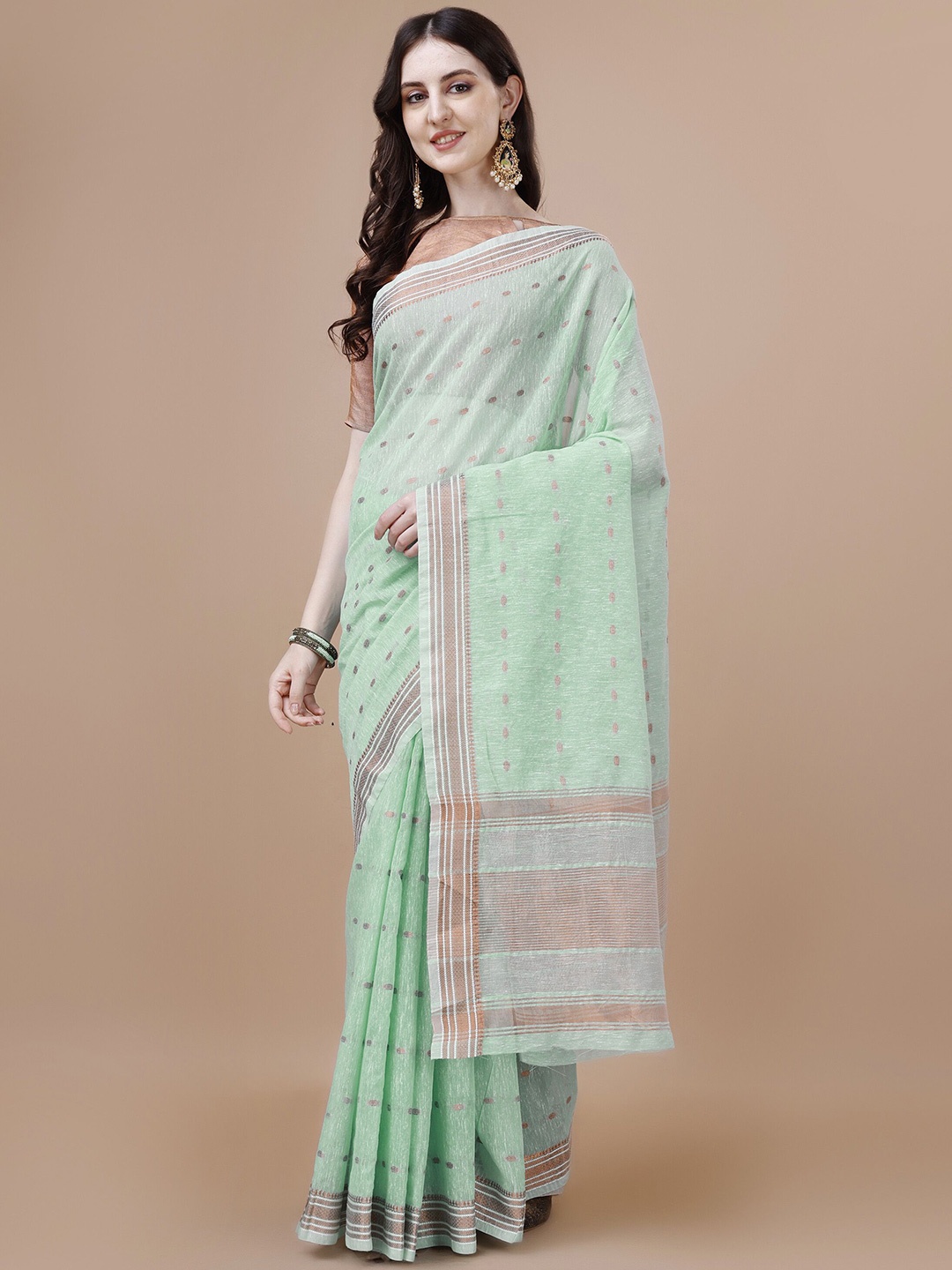 

MAGMINA Woven Design Zari Banarasi Saree, Green