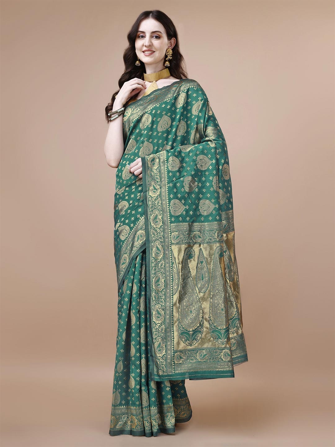 

MAGMINA Woven Design Zari Banarasi Saree, Green