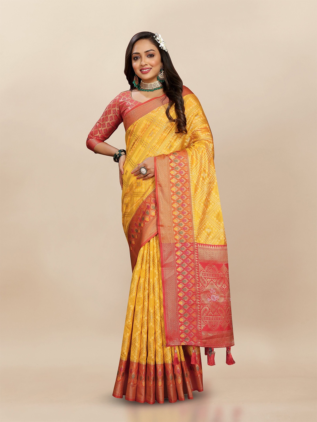 

Upalksh Woven Design Zari Organza Banarasi Saree, Yellow