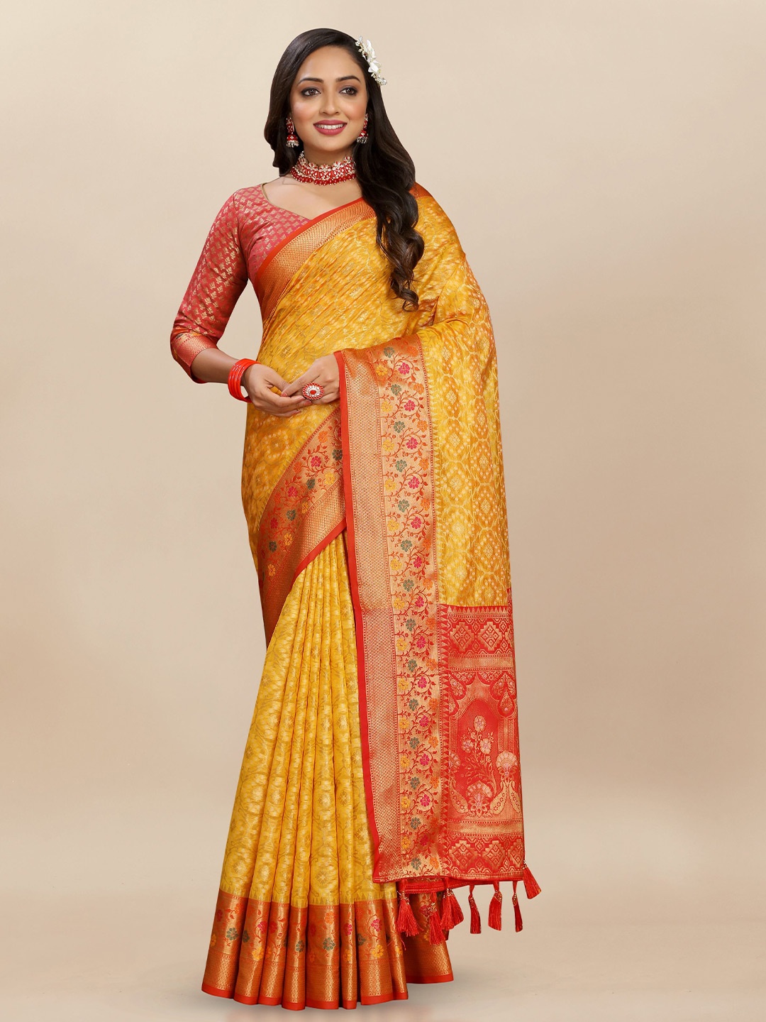 

Upalksh Ethnic Motifs Zari Organza Banarasi Saree, Yellow