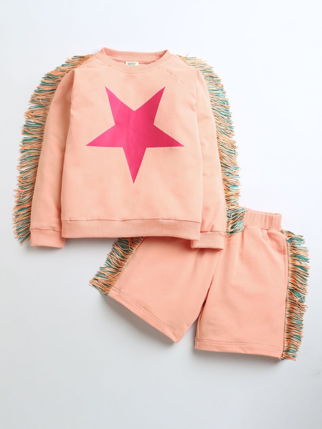 

ZIP ZAP ZOOP Girls Embellished Round Neck Pure Cotton Sweatshirt And Shorts, Peach