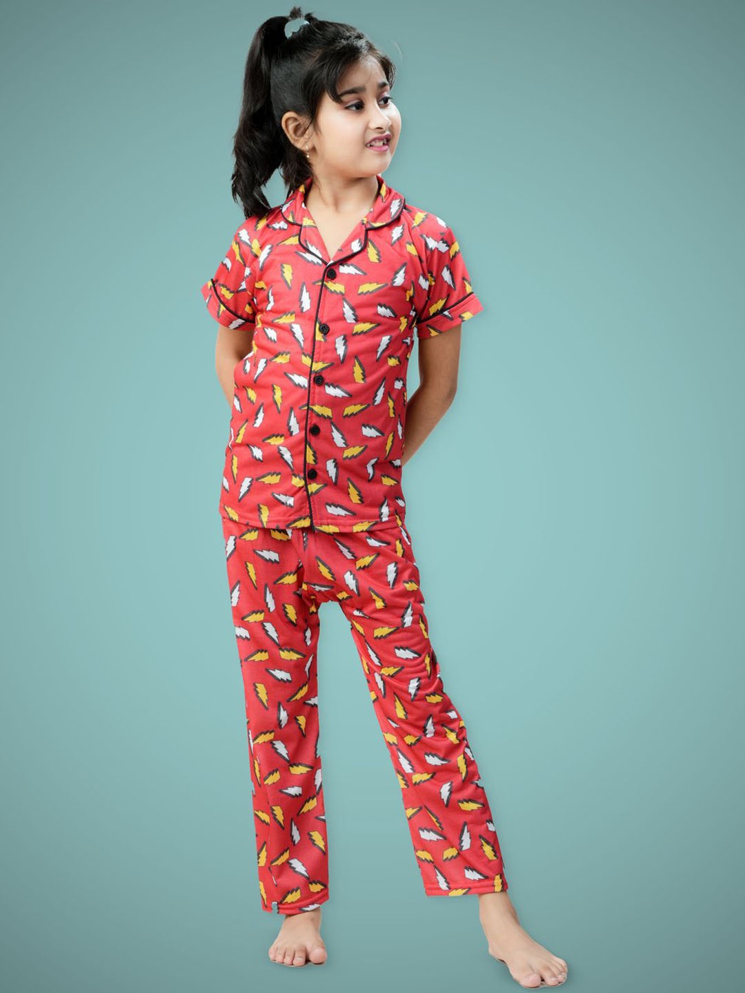 

BURBN Girls Printed Night suit, Red