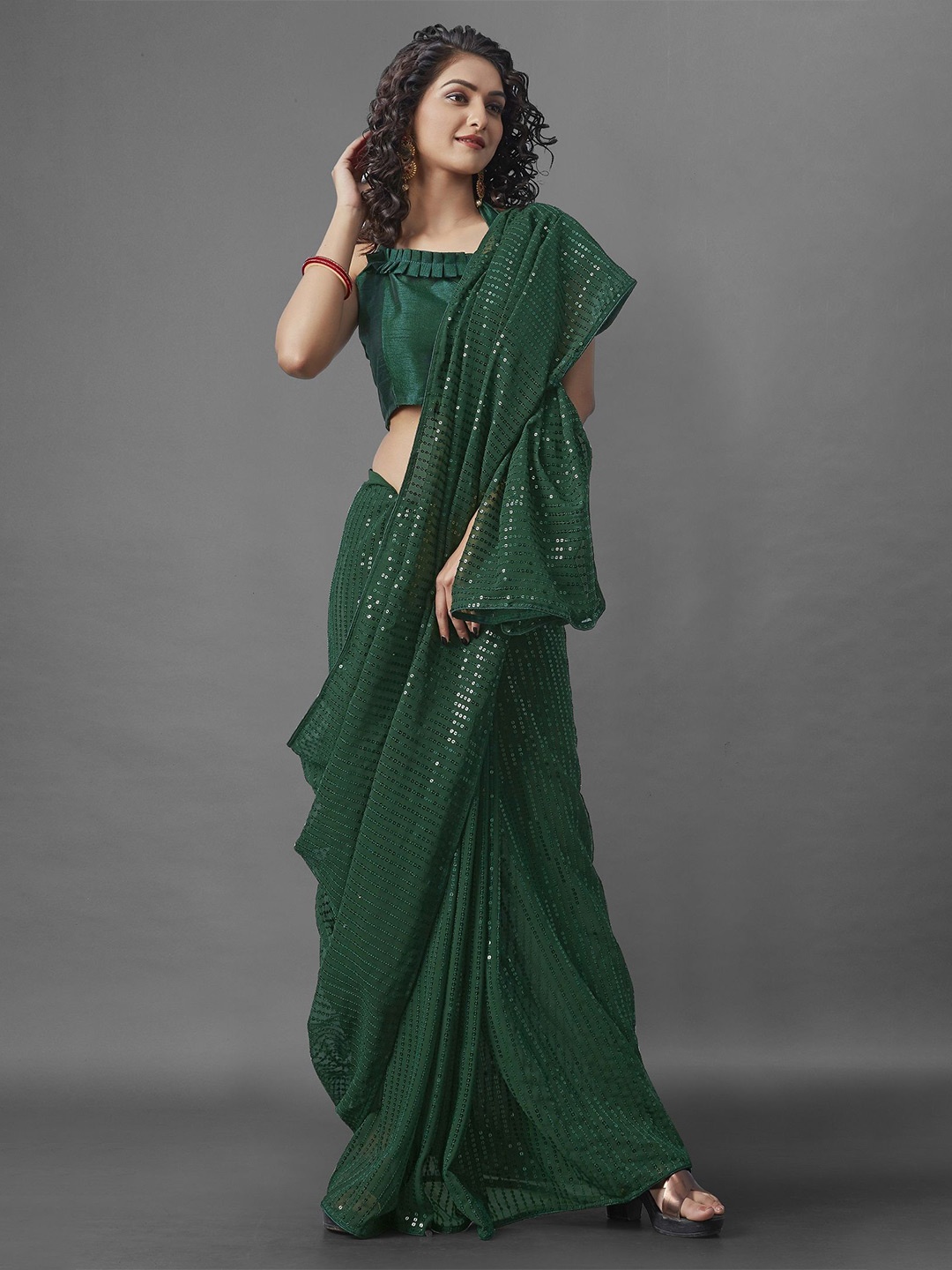 

CANIZZARO Embellished Sequinned Pure Georgette Saree, Green